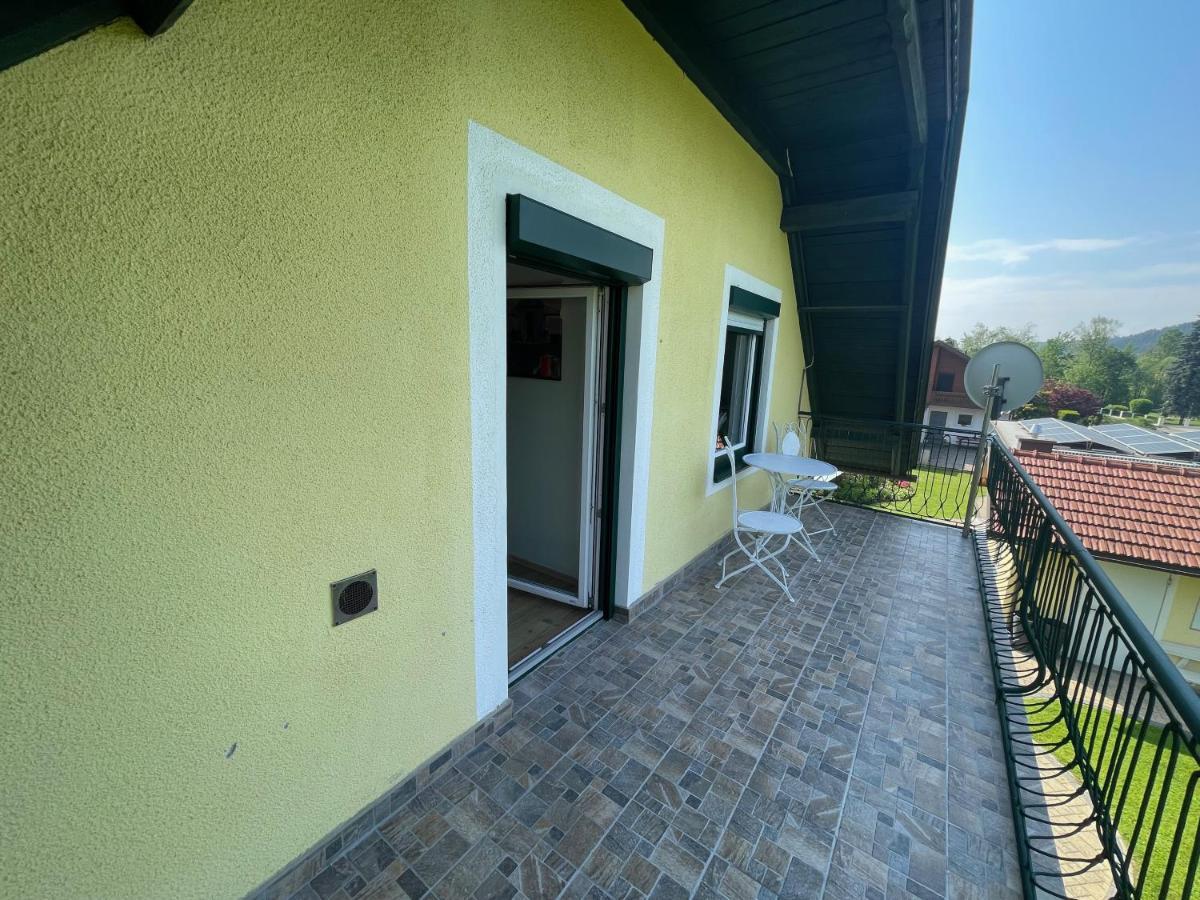 Apartment Schlossbergblick Griffen Екстер'єр фото