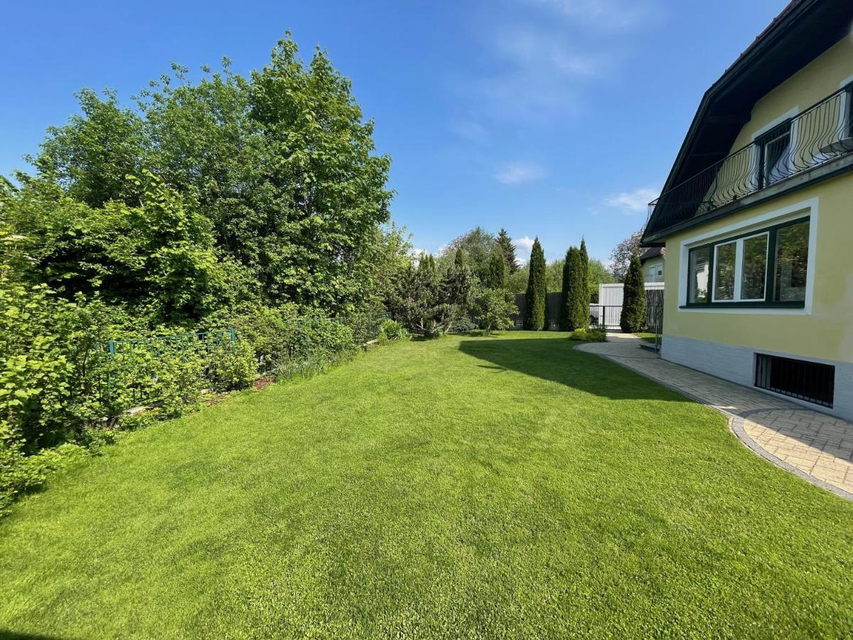 Apartment Schlossbergblick Griffen Екстер'єр фото